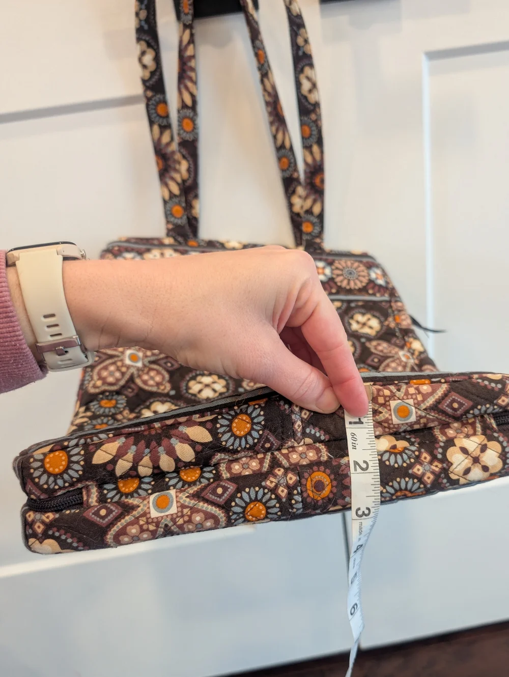 VERA BRADLEY Brown Floral Pattern Quilted Computer Bag